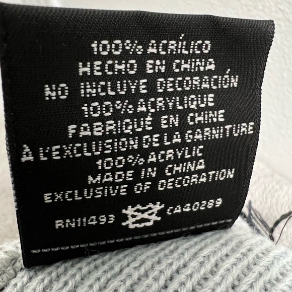 Dallas Cowboys Football Cuffed Pom Knit Hat - Picture 7 of 10